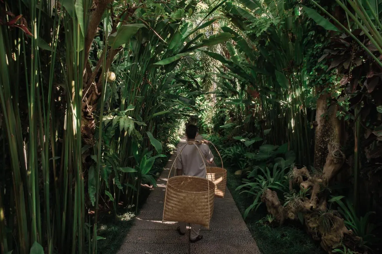 Awarta Nusa Dua Resort & Villas